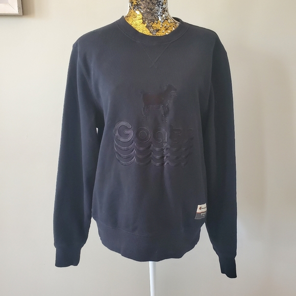 Champion Limited Canada Edition Goats Pullover - Picture 1 of 6